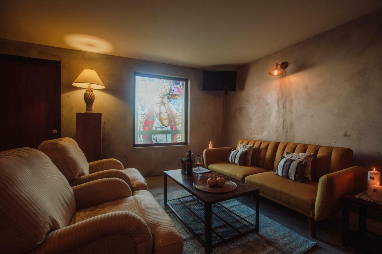 Monastery Suites 오란제스타트 외부 사진
